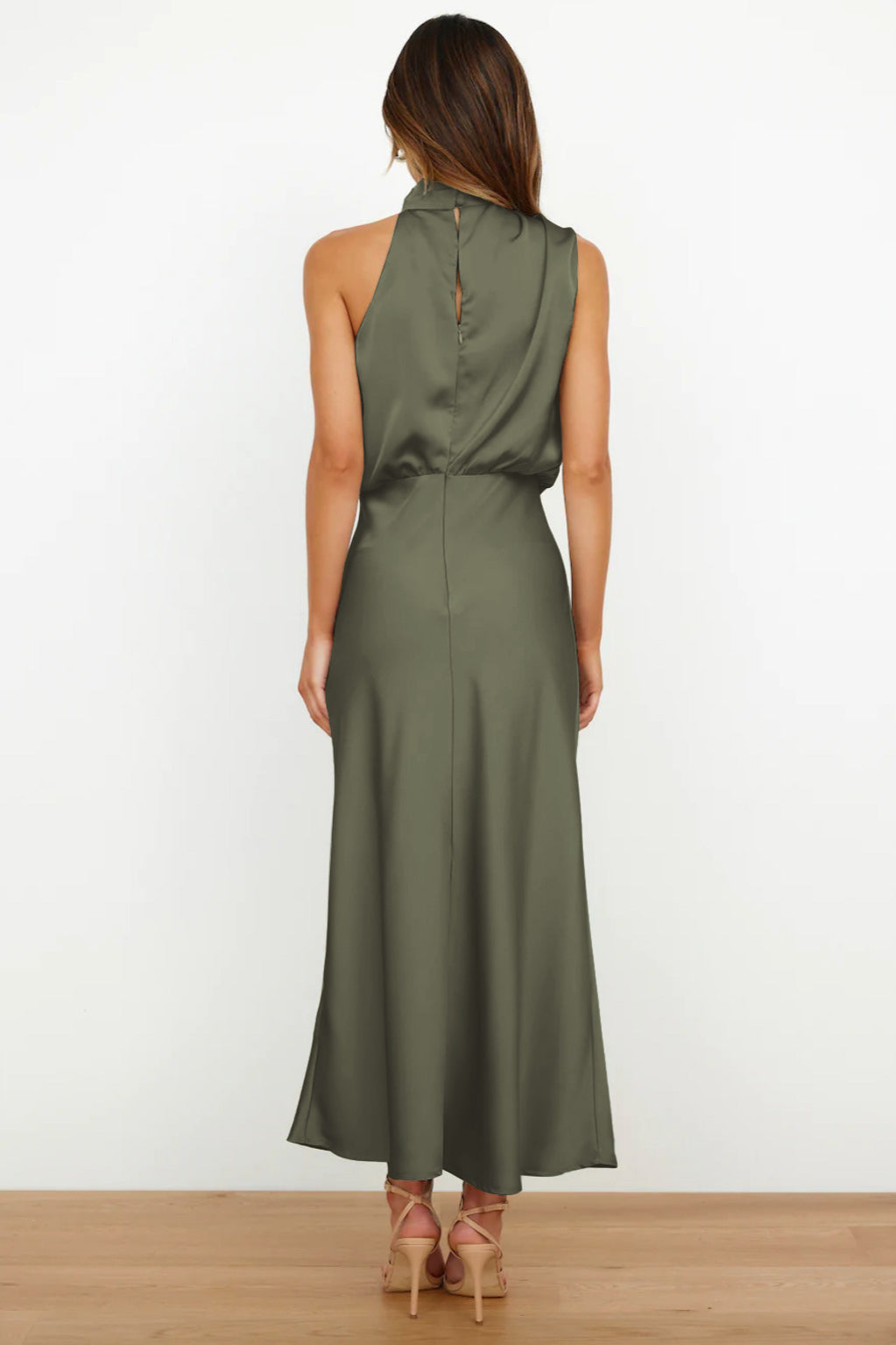 Robe élégante à col licou verte 