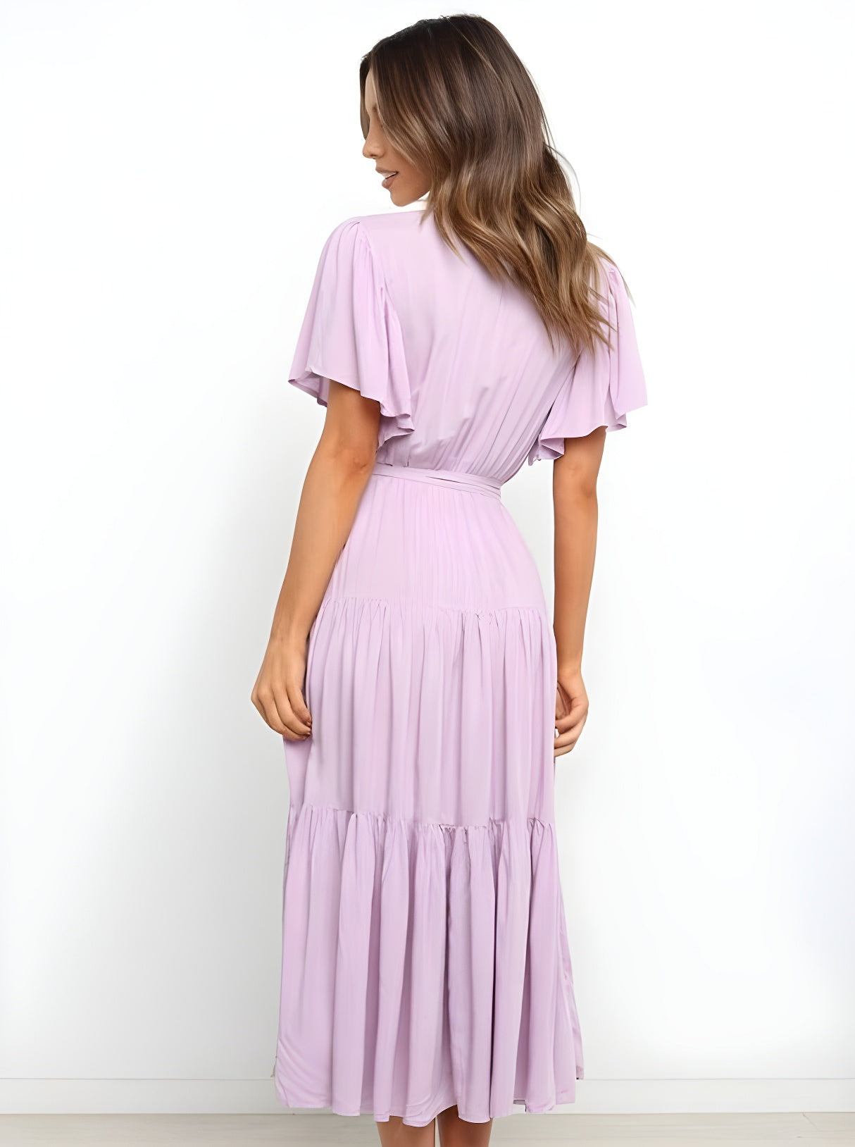 Robe élégante à volants et taille nouée de couleur unie 