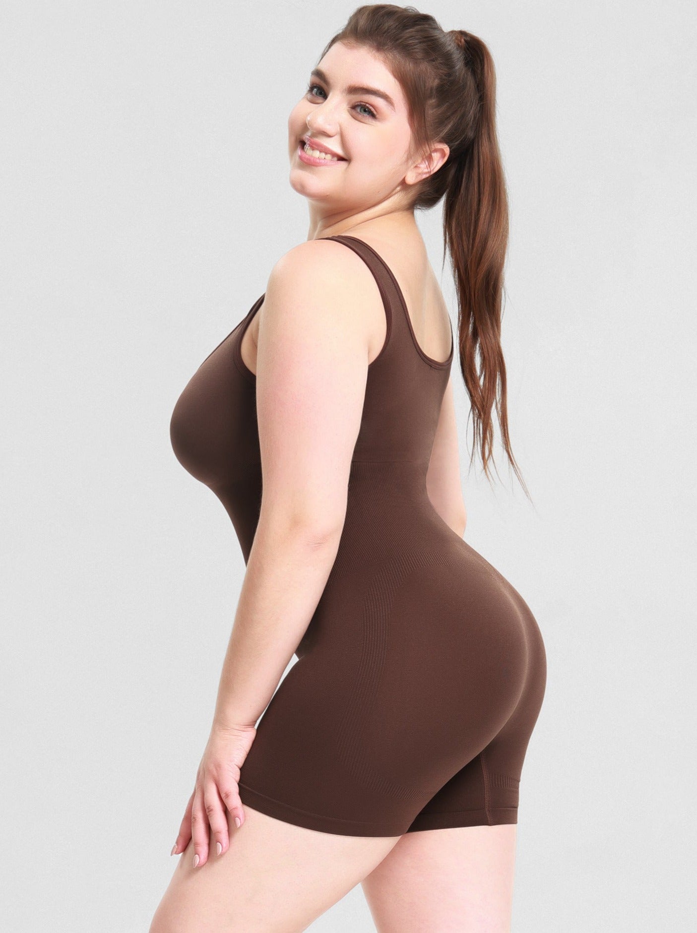 Combinaison-pantalon gainante marron grande taille 