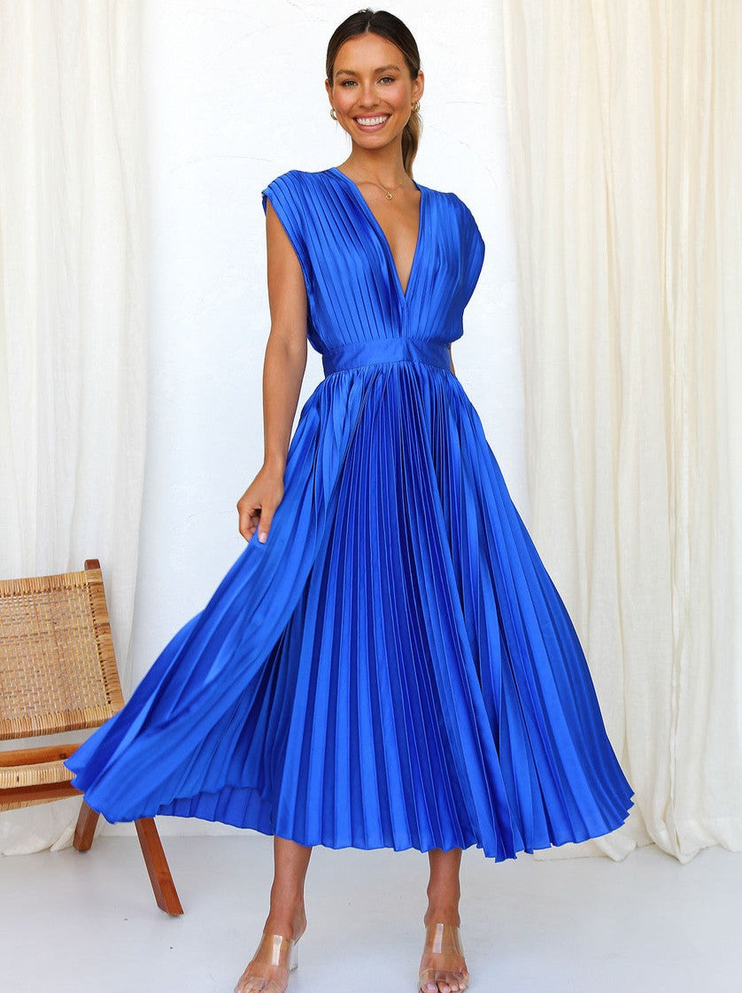 Robe plissée décontractée bleue à col en V 