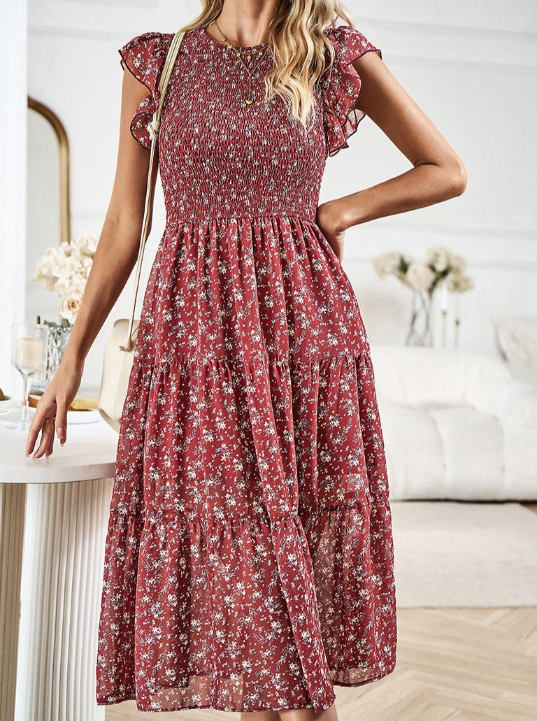 Robe mi-longue à volants et taille définie avec motif floral 