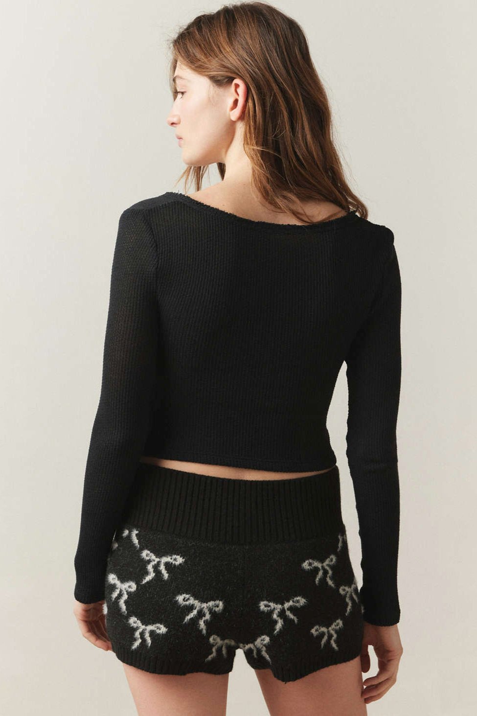 Black Ribbed V-Neck Long Sleeve Knitted Sweater