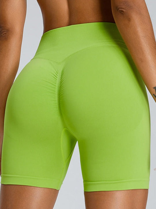 Short de sport taille haute sans coutures jaune vert rehaussant les fesses 